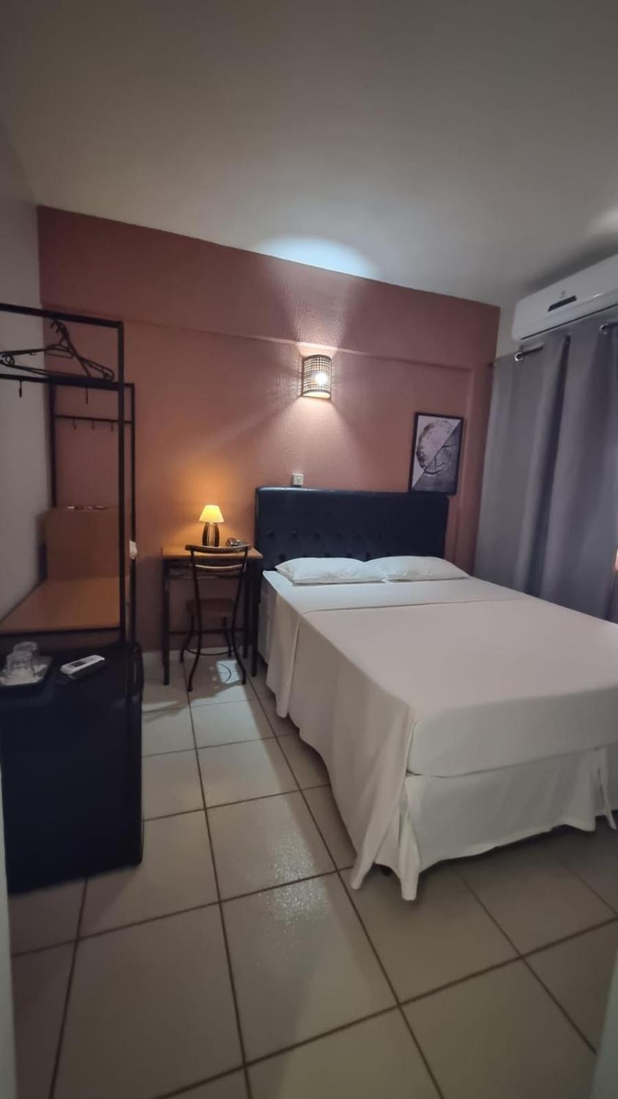 Palace Hotel Tres Poderes Frutal Luaran gambar